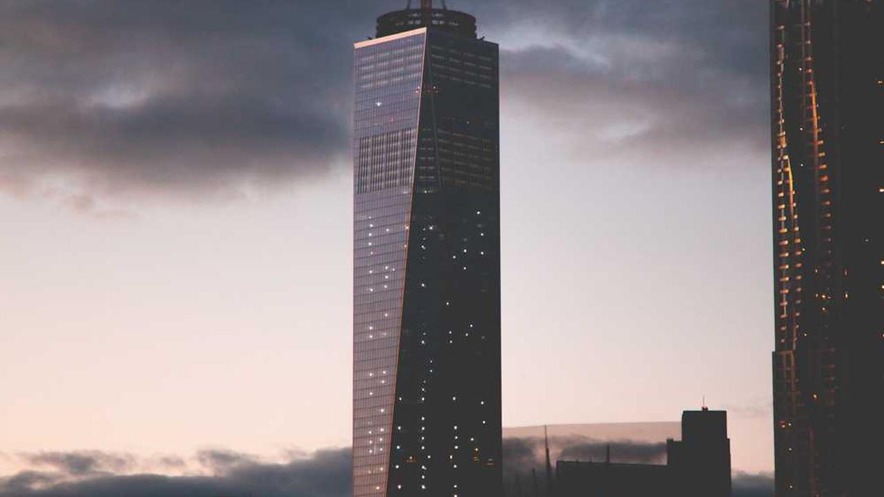 엔비디아 황 CEO, 중국 H200 칩 수용 불확실성 시사 관련 대표 이미지