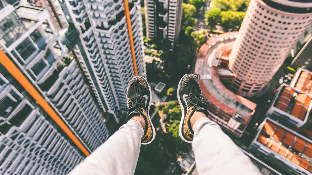 2025년 기술 트렌드 가이드: 특별한 연말 선물 추천 관련 대표 이미지