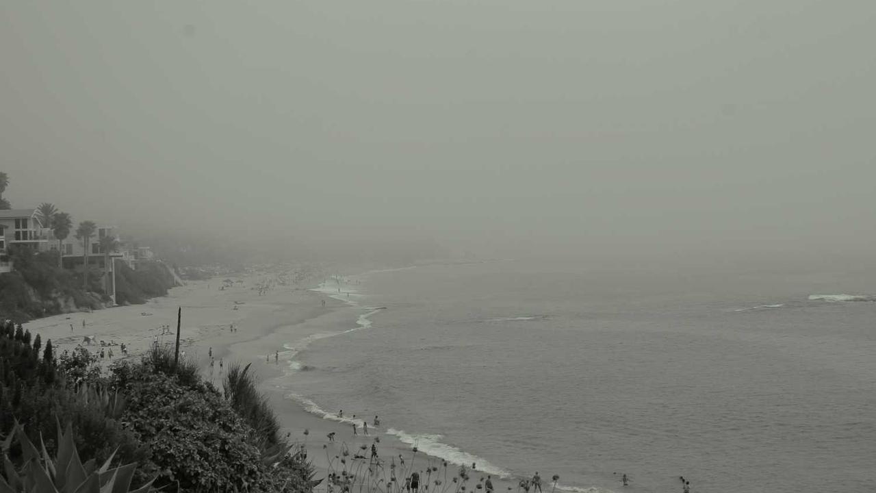 에프스타인 사건 잔여 문서 공개에 생존자들 긴장과 불신 확산 관련 대표 이미지